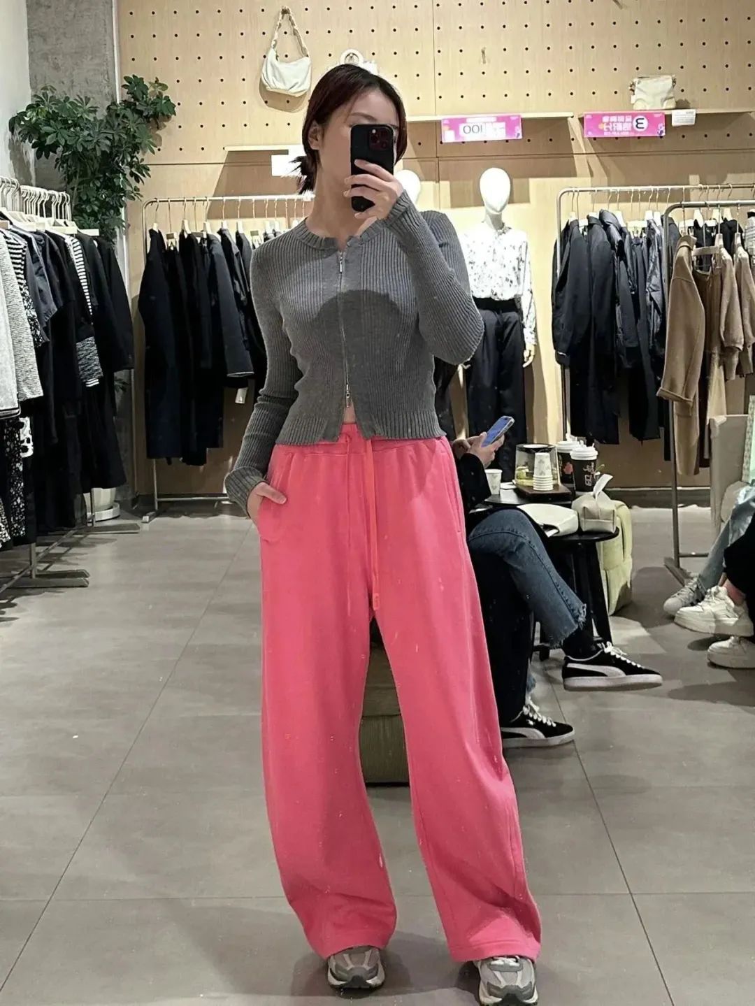 DƬ